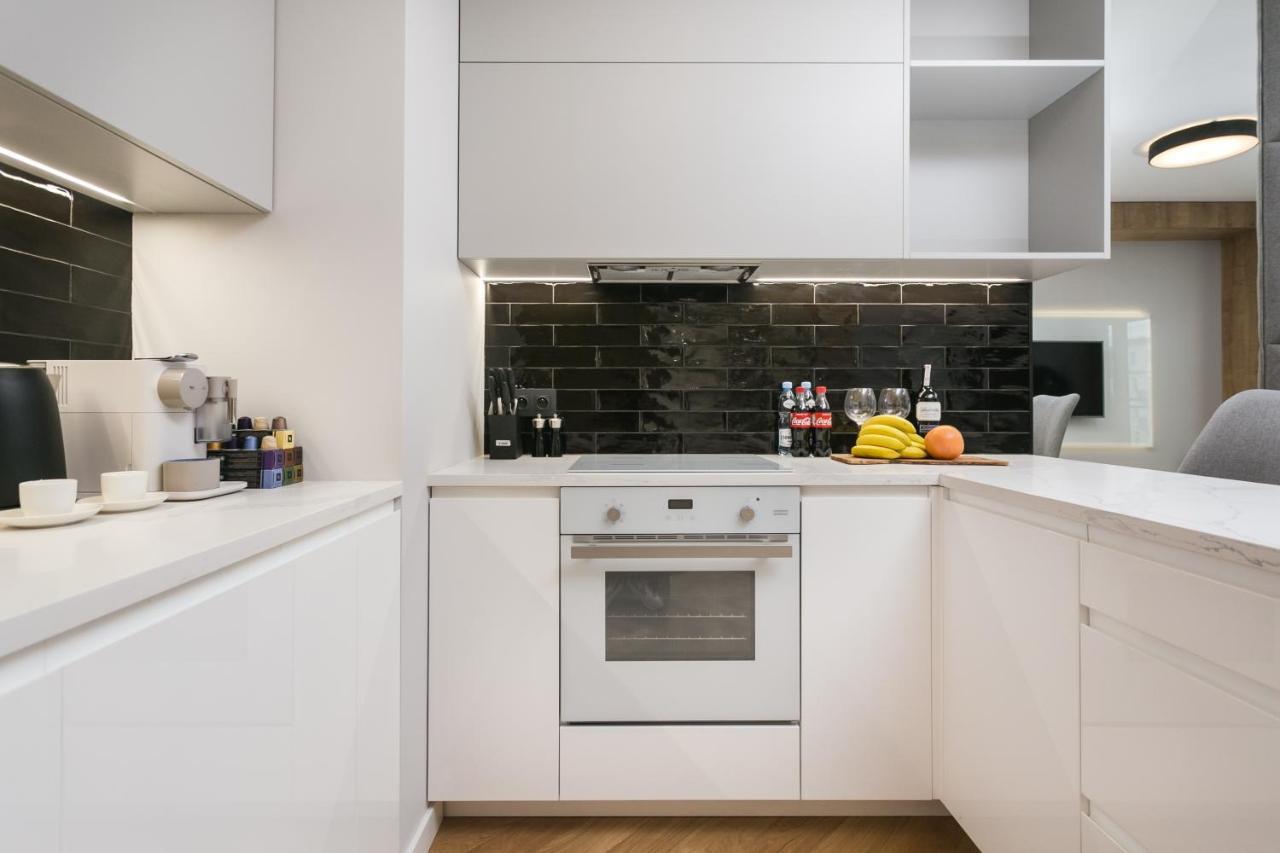 Luxury Apartments Mennica Residence - Golden Apartments - City Center Varsovie Extérieur photo