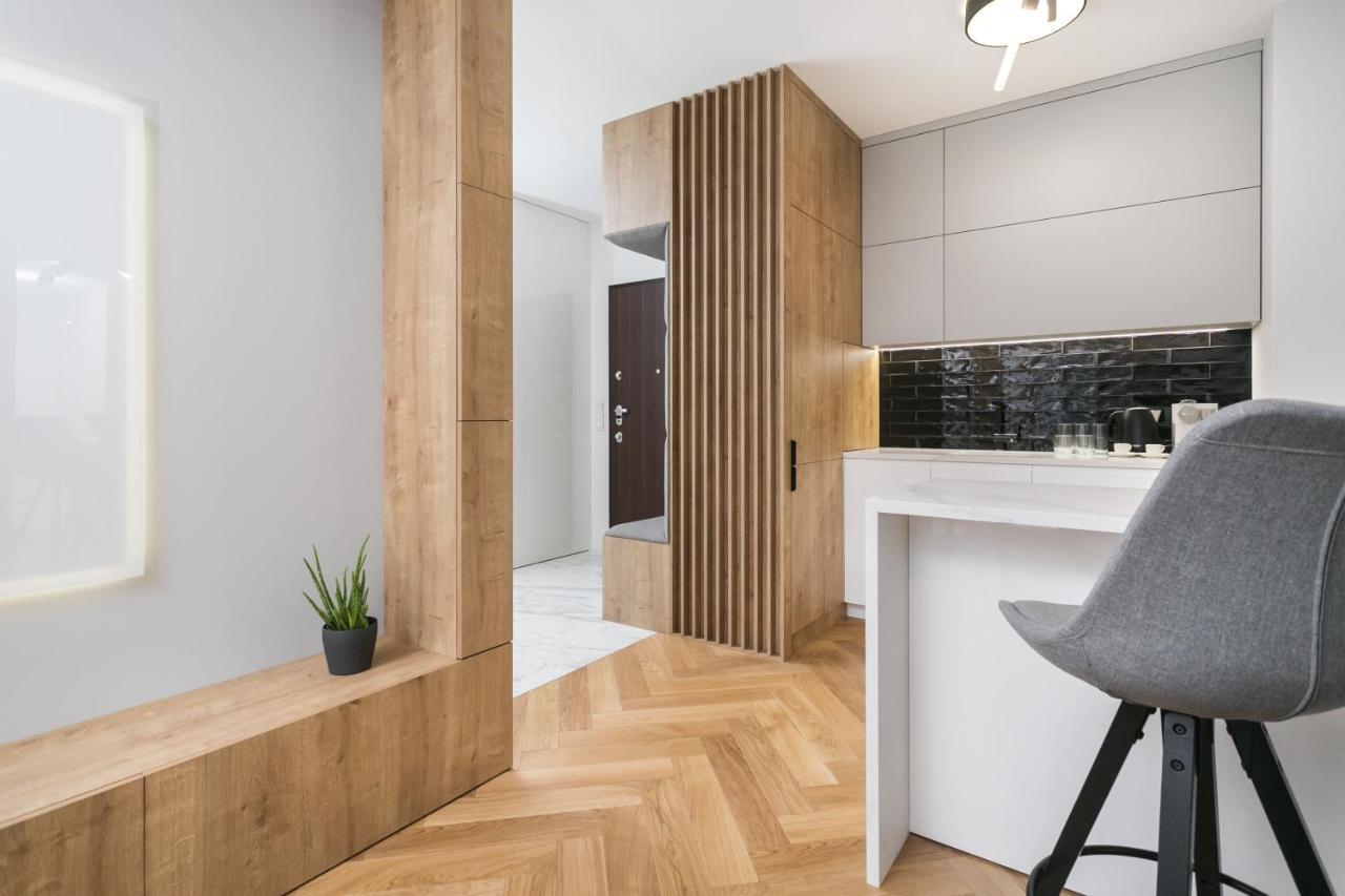 Luxury Apartments Mennica Residence - Golden Apartments - City Center Varsovie Extérieur photo