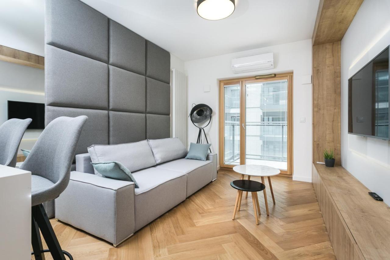Luxury Apartments Mennica Residence - Golden Apartments - City Center Varsovie Extérieur photo
