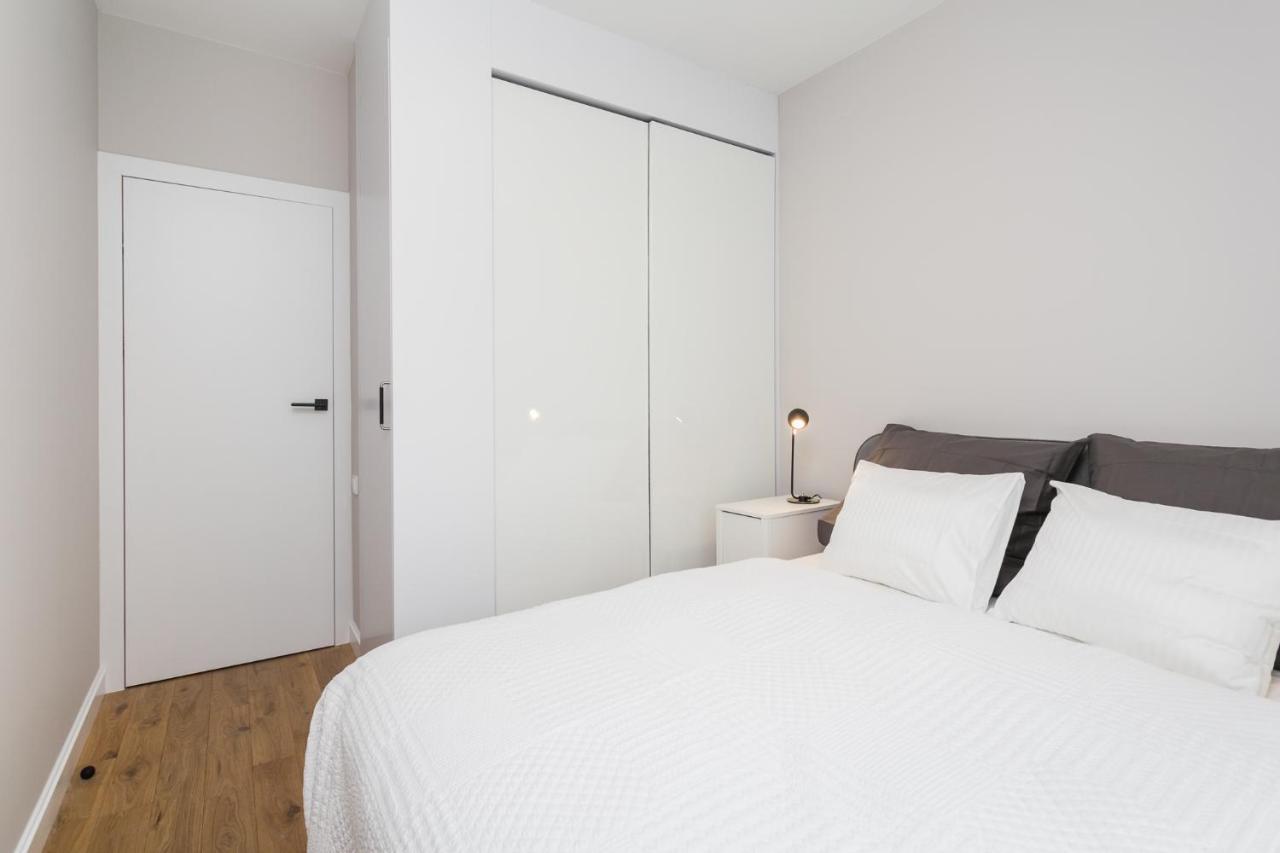 Luxury Apartments Mennica Residence - Golden Apartments - City Center Varsovie Extérieur photo